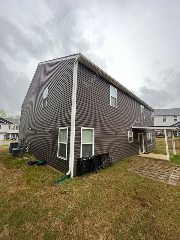 Foto del edificio - 9863 Ramble Brook Ln