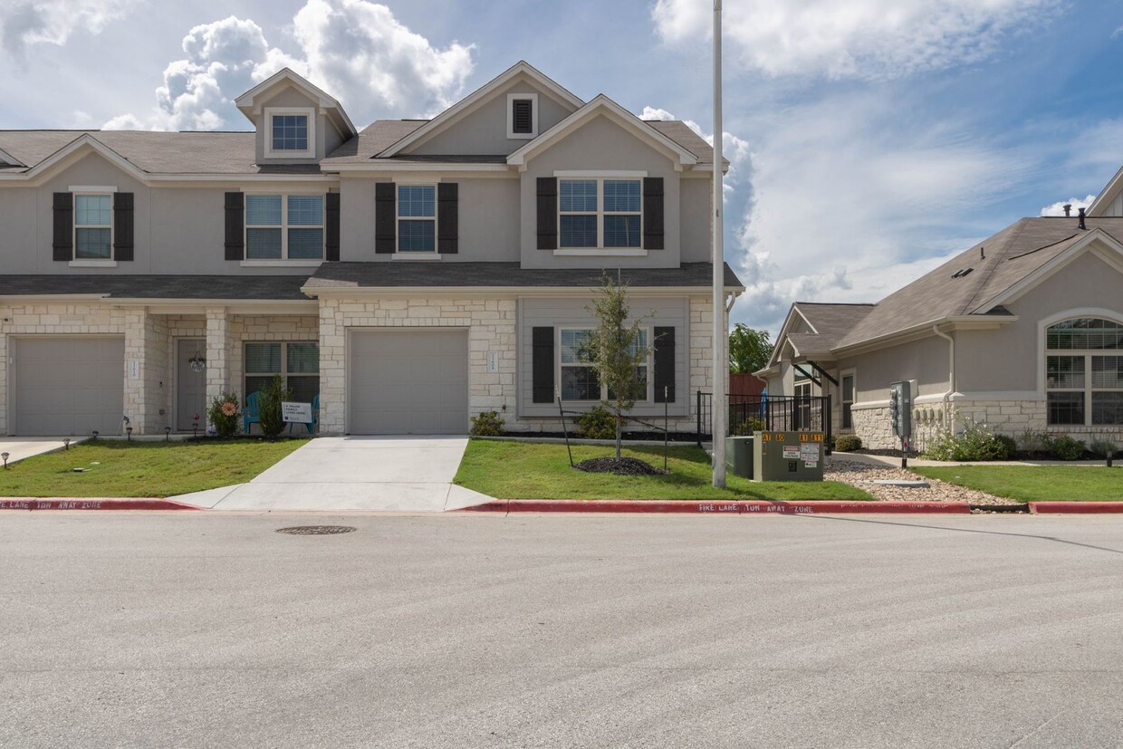 Primary Photo - 11608 Landseer Dr Austin, TX 78748