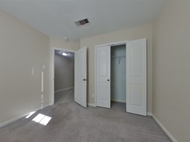 Building Photo - 709 Totem Trail Dr