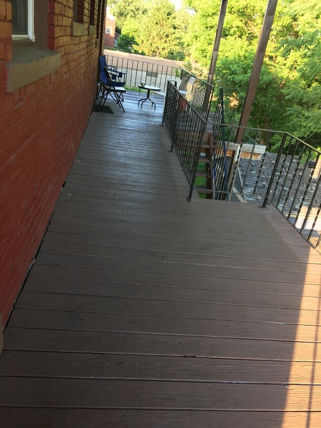 Balcony - 3824 Liberty Ave