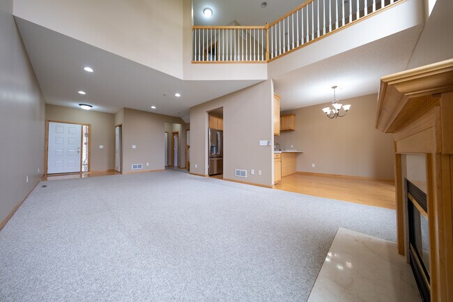 Foto del edificio - 4989 Archer Ln N