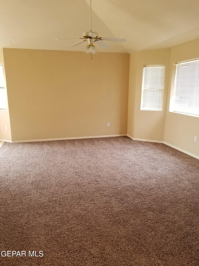 Building Photo - 103 Desert Sage Ct