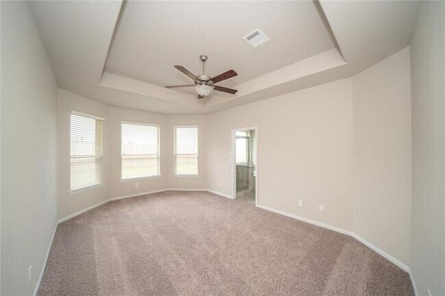 Foto del edificio - 7307 Saddle Tree Dr