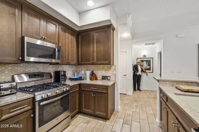 Foto del edificio - 7601 E Indian Bend Rd