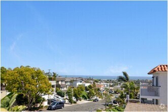 Building Photo - 33781 Silver Lantern St