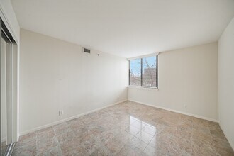 Building Photo - 3525 Sage Rd