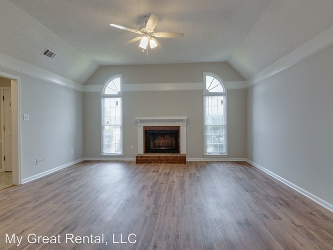 Building Photo - 3 br, 2 bath House - 6801 Castlegate