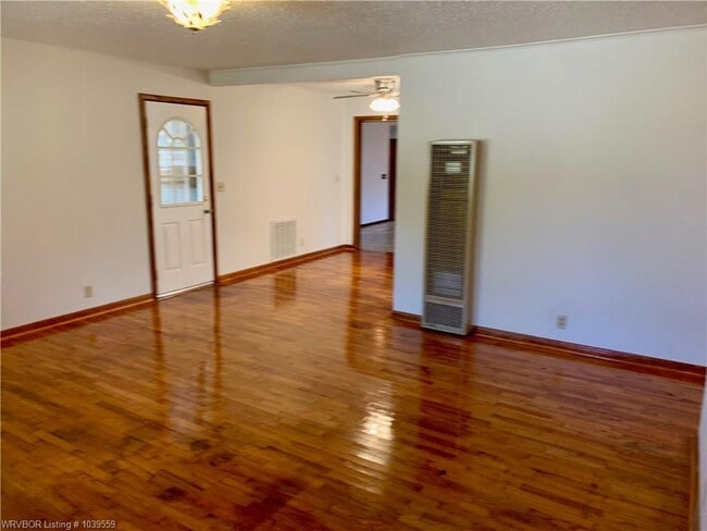 Foto del edificio - 109 Witteville Rd