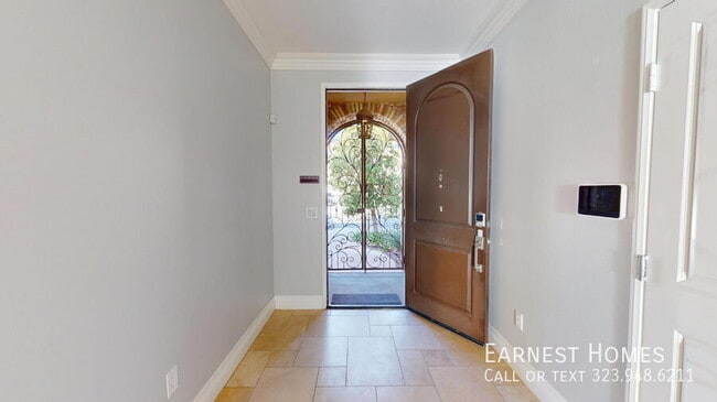 Building Photo - 19320 Carranza Ln