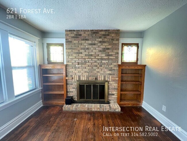 Foto del edificio - 621 Forest Ave