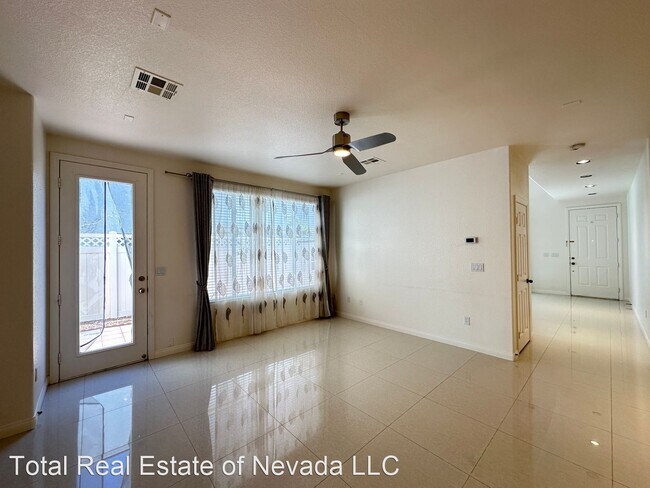 Building Photo - 3 br, 2.5 bath House - 6270 Tillman Crest ...