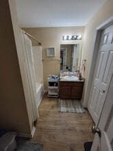 Building Photo - 211 Herschel Dr