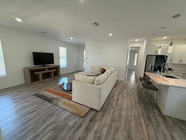 Foto del edificio - 1704 5th St