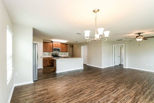 Building Photo - 2067 Tyson Lake Dr