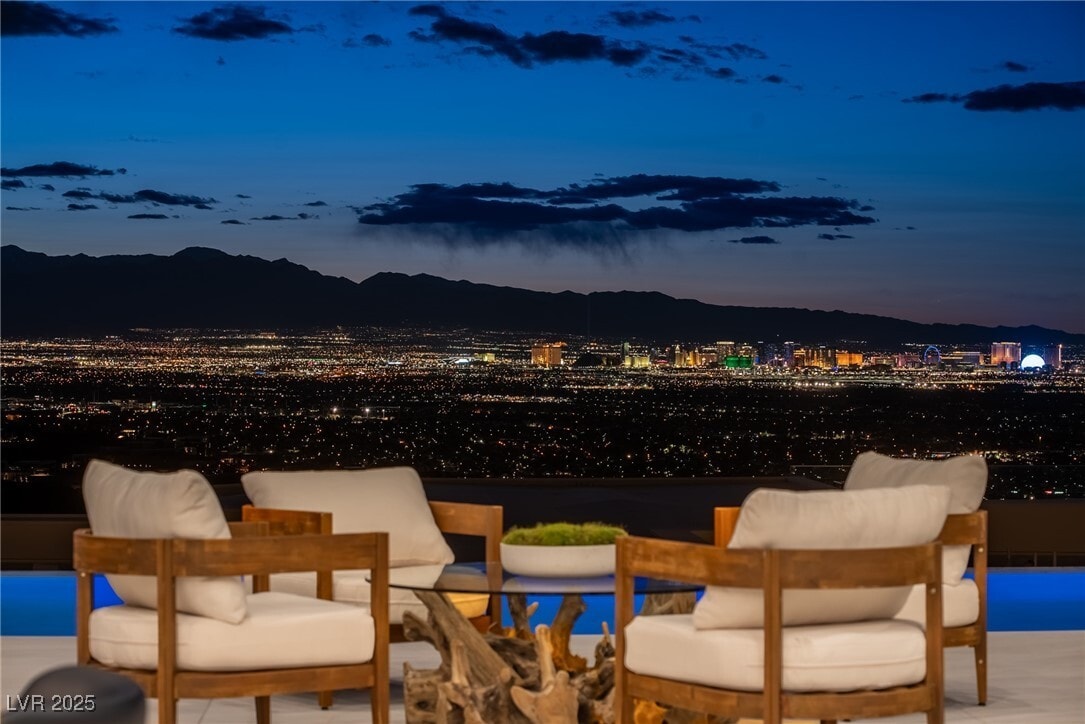 Foto principal - 667 Palisade Rim Dr