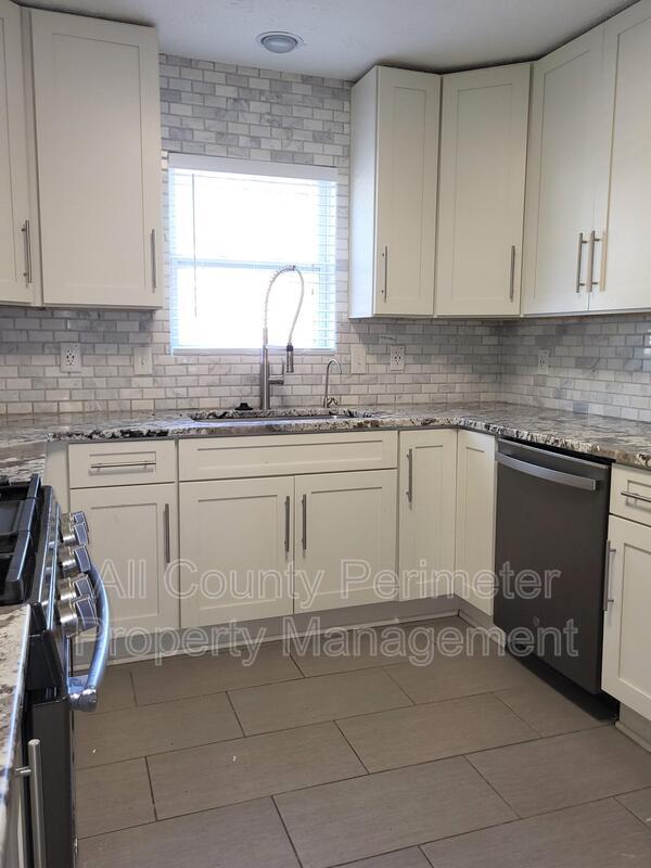 Foto del edificio - 1839 Cumberland Valley Pl SE