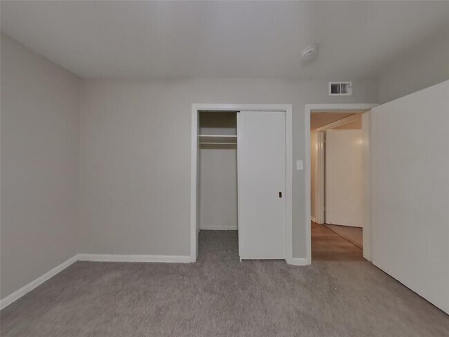 Foto del edificio - 1308 Shady Grove Path