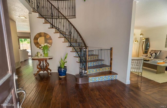 Building Photo - 4 br, 3 bath House - 688 Oak Shadow View Pl
