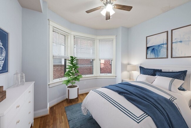 Interior Photo - 757 Syracuse Ave