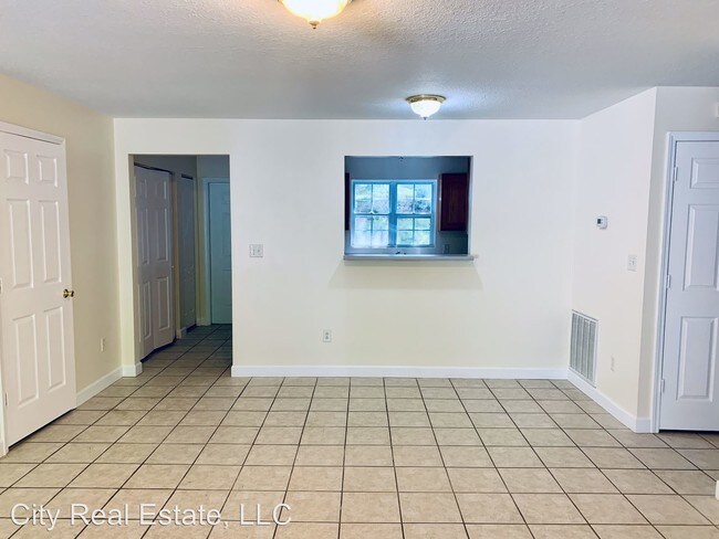 Foto del edificio - 244 Westwood Pl