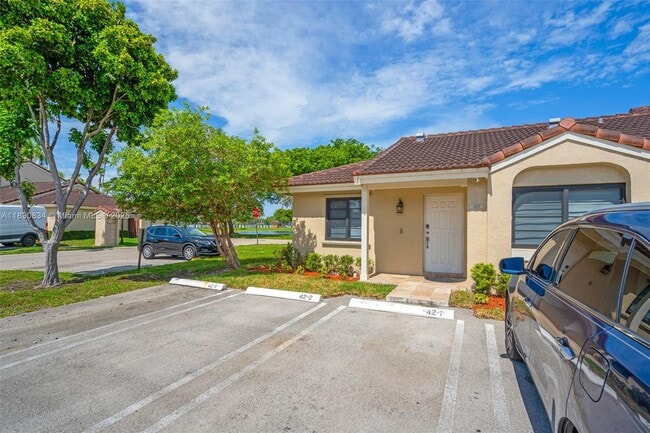 Building Photo - 6552 NW 172nd Ln