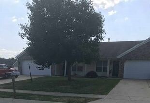 Frente del edificio - 2218 Bridgewater Circle