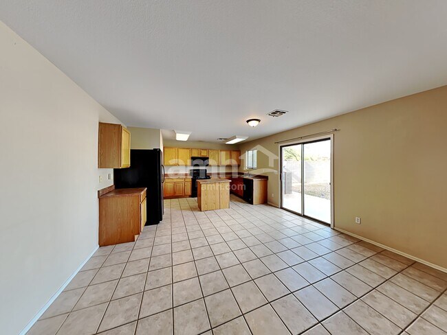 Building Photo - 1102 E Renegade Trl