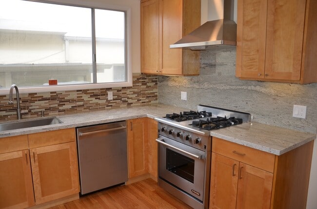 Foto del edificio - 925 Southgate Ave