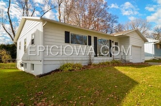 Building Photo - 1112 Cheyenne Rd NW