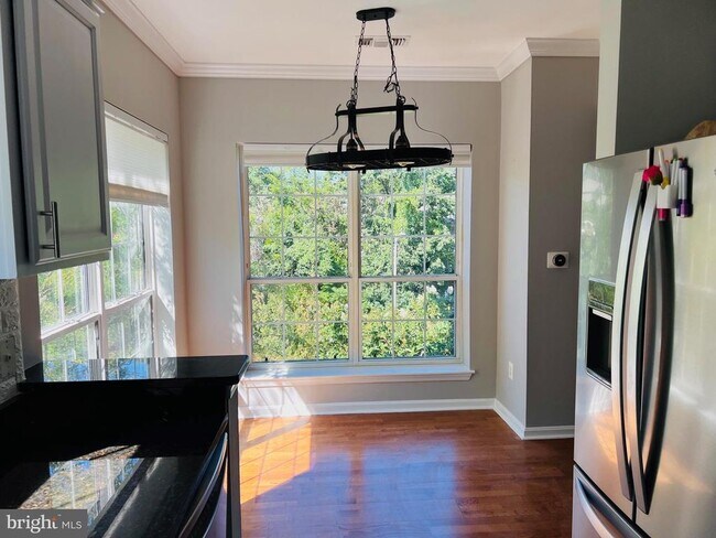 Foto del edificio - 4551 Strutfield Ln