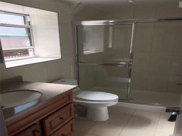 Foto del edificio - 145-42 18th Ave