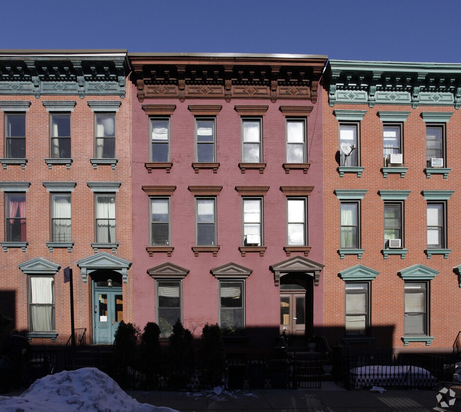 Foto del edificio - 161 India St