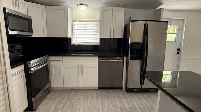Foto del edificio - 5040 SW 30th Ave