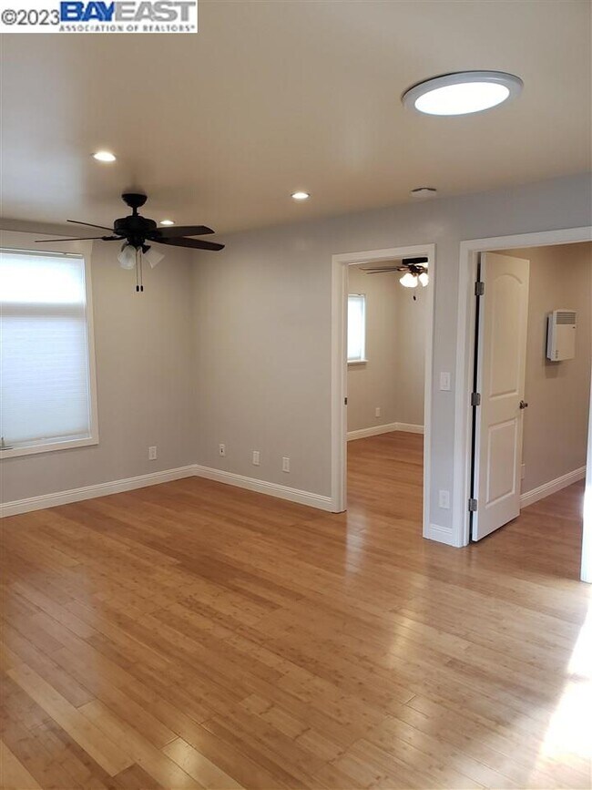 Building Photo - 37791 Iron Horse Ln