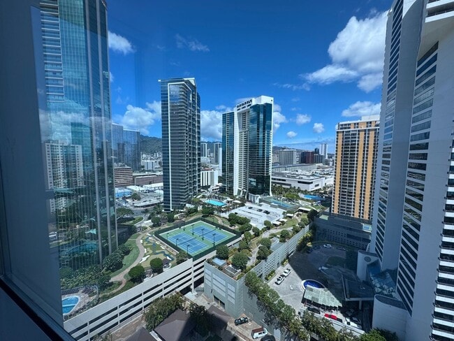 Building Photo - Hokua Ala Moana