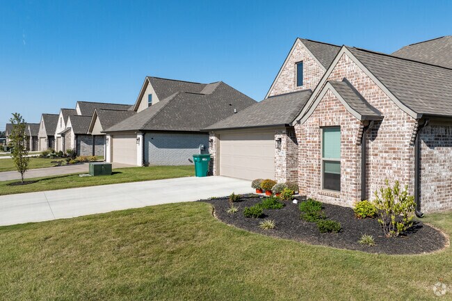 Foto del edificio - The Summit at Jackson