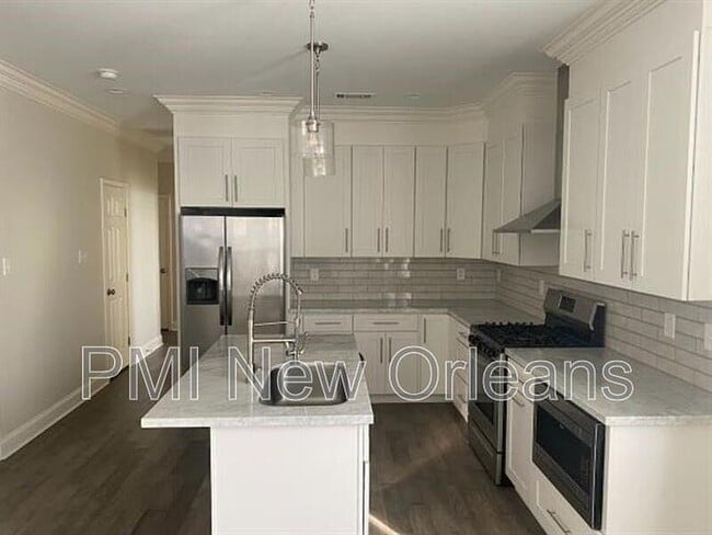 Foto del edificio - Single Family Home