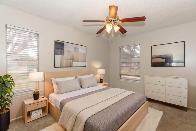 Foto del edificio - Indiana Village