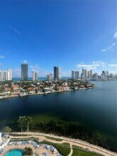 Building Photo - 19101 NE 36th Pl