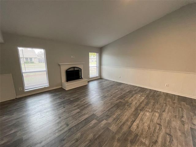 Foto del edificio - 9232 Shipman St