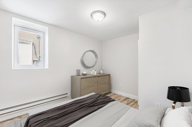 Building Photo - 17 Verrill St