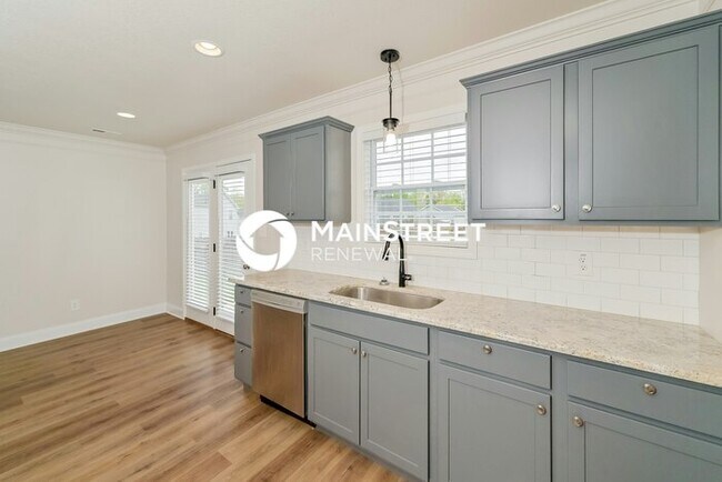 Foto del edificio - 3 Bedroom Pet-Friendly Home in KNOXVILLE, TN with Main Street Renewal