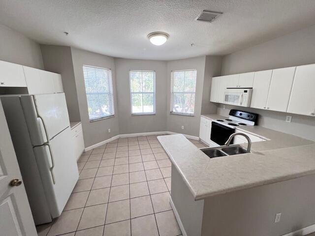 Building Photo - 3510 Shoma Dr