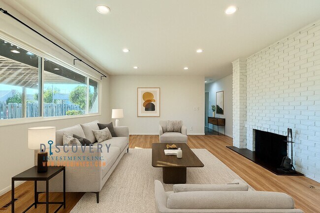 Foto del edificio - Modern Ranch-Style Retreat in the Oakland ...