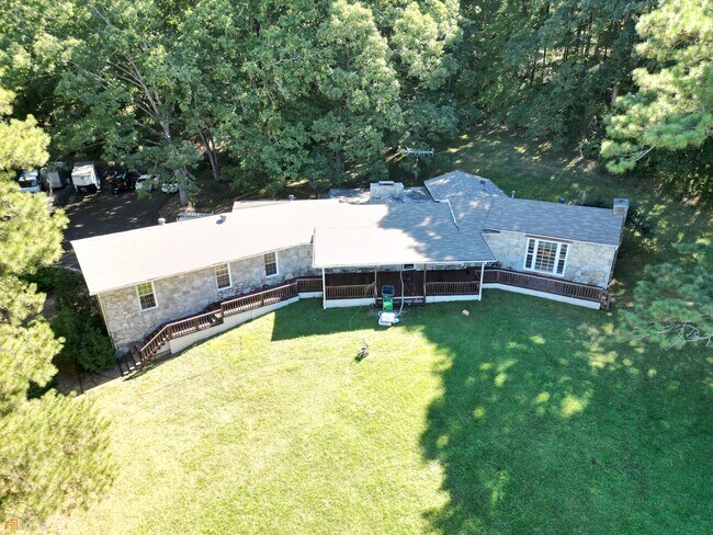Building Photo - 1654 Ward Mountain Rd NE