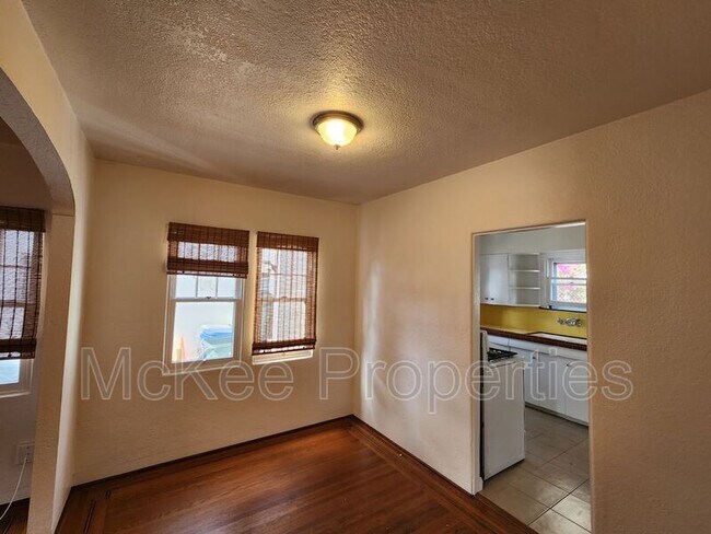 Foto del edificio - 907 9th St