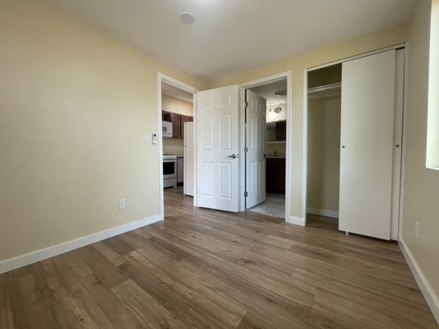 Primary Photo - 1526 E McKinley St