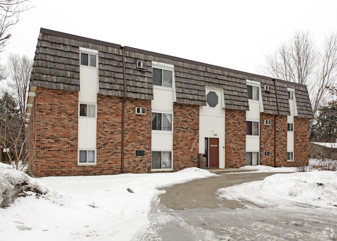 Primary Photo - 1340 8th Ave