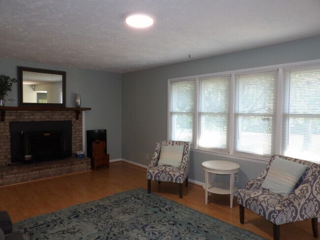 Foto del edificio - 917 9th Ave S