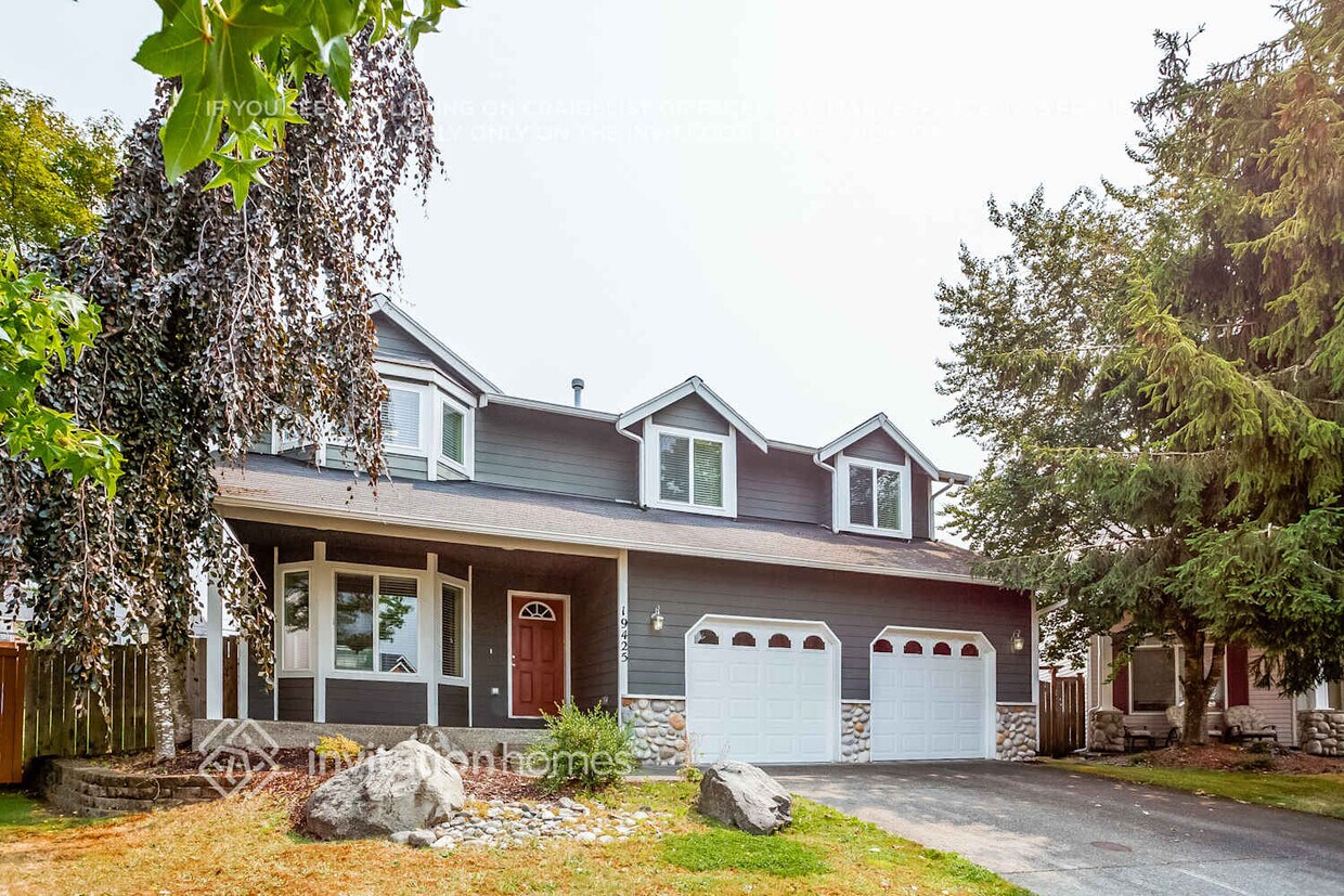 Foto del edificio - 19425 77th Ave Ct E